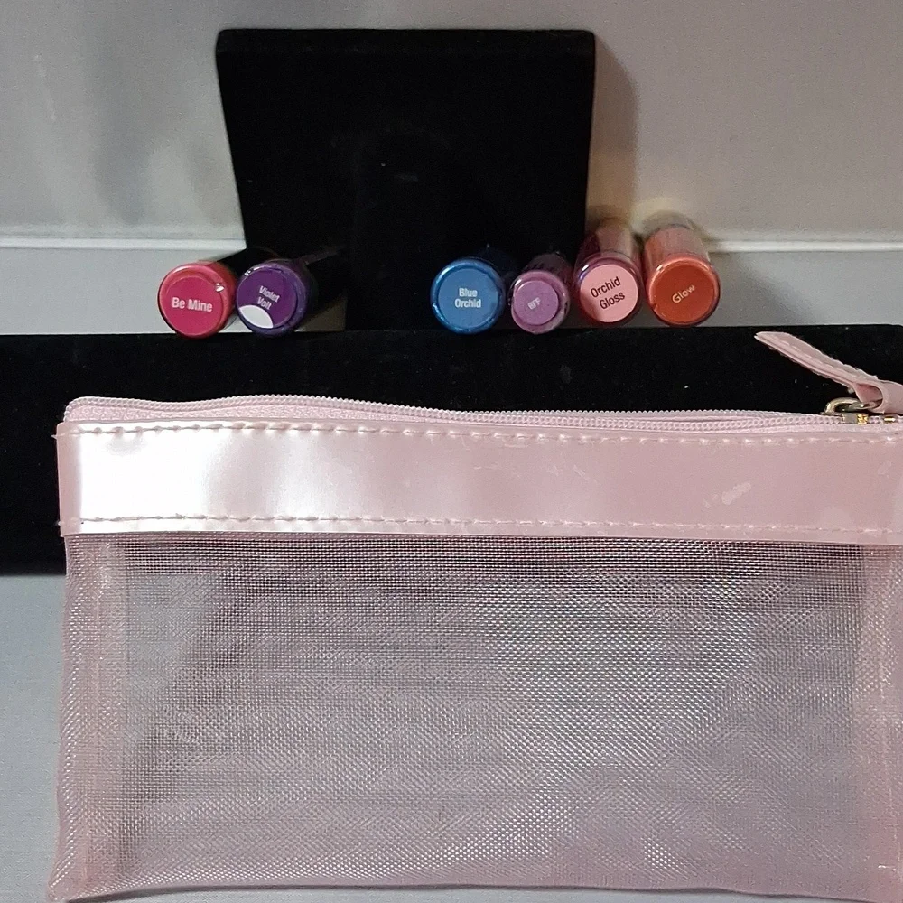 LipSense bundle - Picture 2 of 4